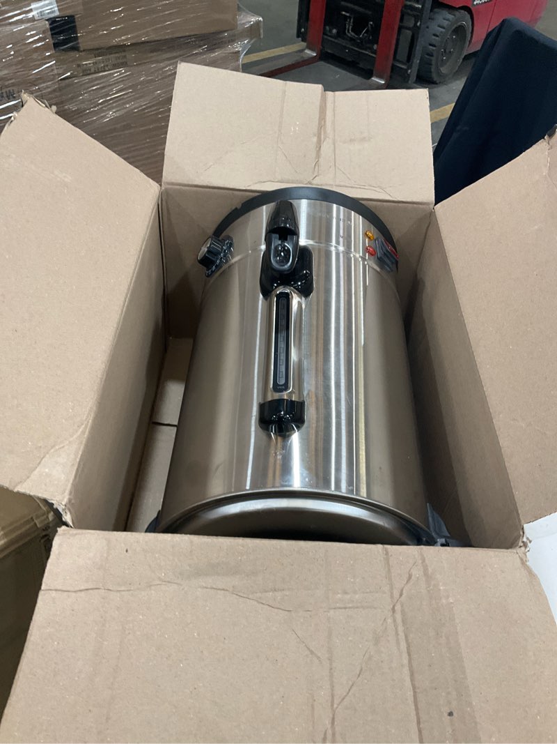Coffee urn