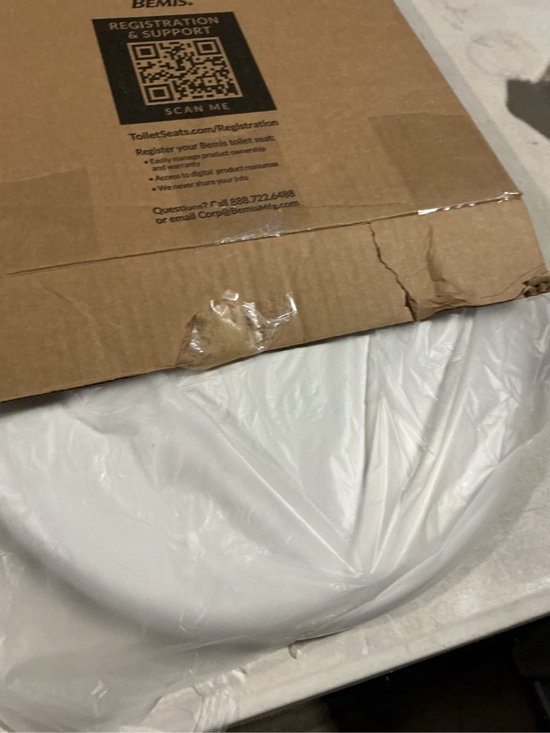 Condition photo showing item condition for KOHLER 4636-RL-0 Cachet ReadyLatch Elongated Toilet Seat Slow Close, Soft Close Toilet Seat Quiet Lid, Contoured Grip-Tight Bumpers Installation Hardware, Apartment Essentials, White White Elongated Ready Latch