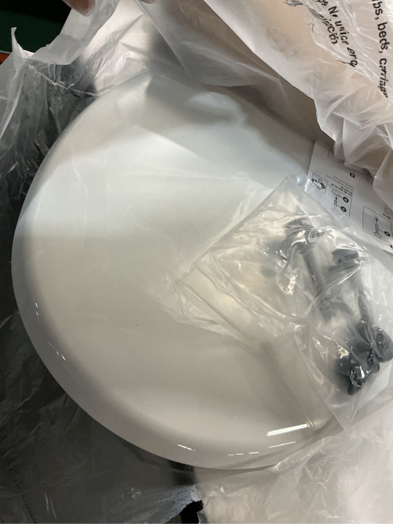 Condition photo showing Good Condition for bemis 7300slec slow close toilet seat, easy clean hinges and durable plastic seat, made in usa, elongated, white elongated slow close
