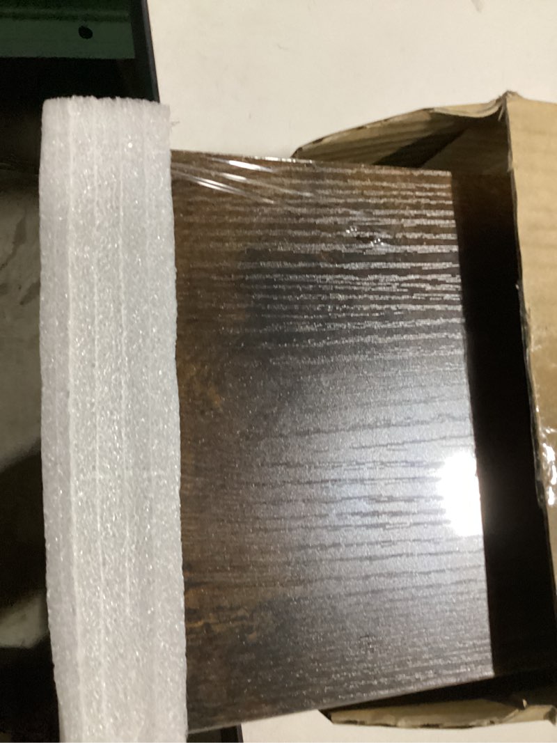 https://lotting-media.assets.bidfta.com/lotting_aa78bc55-a327-4ca3-aa9c-40c8d9ca98ba