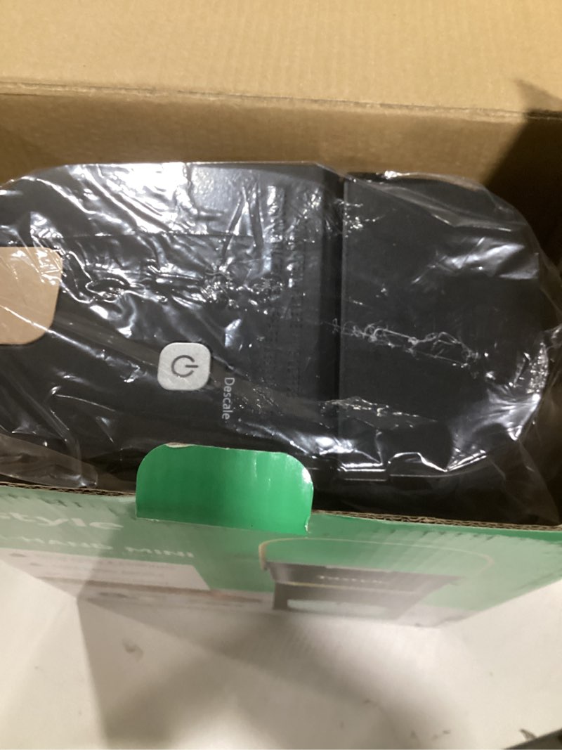 Condition photo showing New/Like New for Single Serve One Cup Coffee Maker, for K Cups and Grounds, Mini Coffee Maker with Portable Handle, 6 to 12 Oz Brew Size, for Travel, Camping, Office, RV and Dorm, 120V, Black and Gold