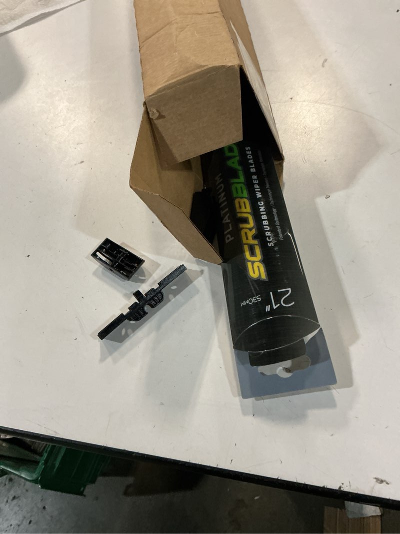 Condition photo showing As Is for scrubblade platinum wiper blade - hs2100 21"