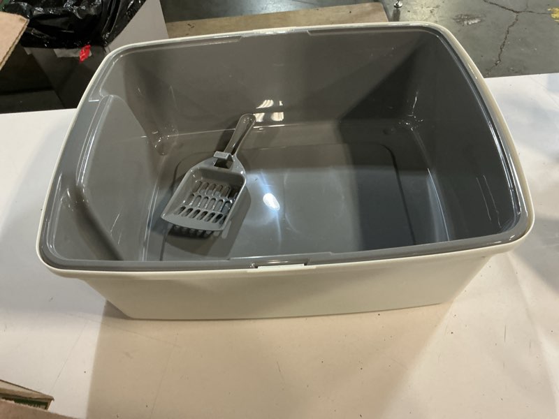 Condition photo showing Good Condition for amazon basics large cat litter box with high sides, open top for easy access, includes scoop with storage, 19" x 15" x 11.75", grey/beige grey/beige open top