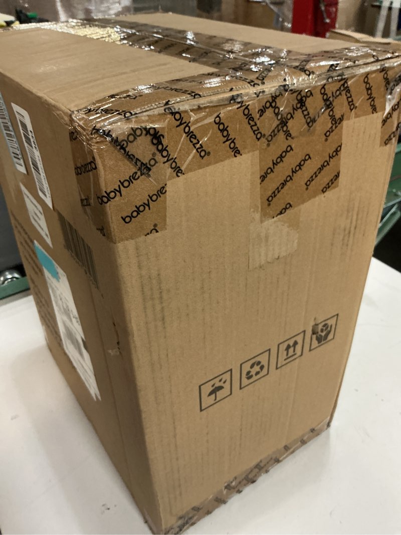 Condition photo showing New/Like New for Baby Brezza New and Improved Formula Pro Advanced Formula Dispenser Machine - Automatically Mix a Warm Formula Bottle Instantly - Easily Make Bottle with Automatic Powder Blending, White