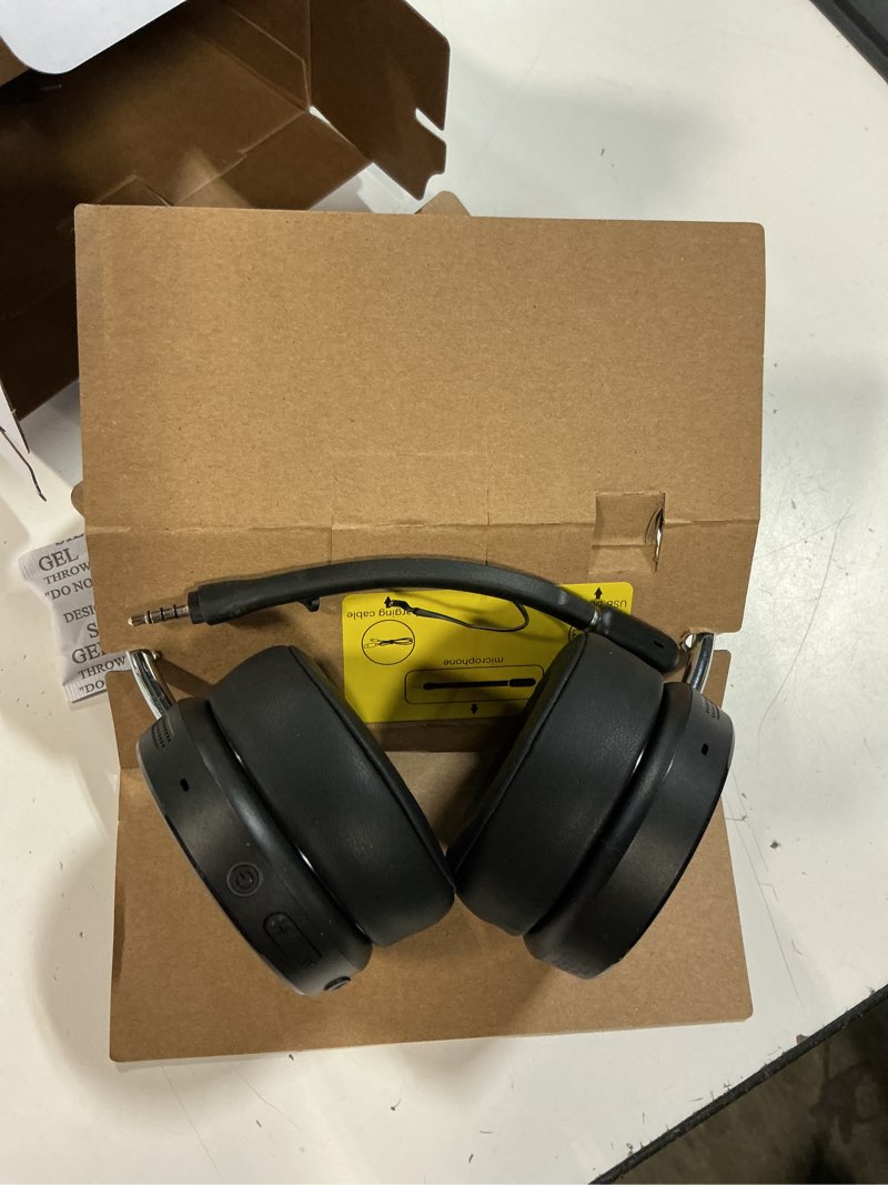 Condition photo showing Good Condition for onn pc wireless headset, bluetooth/2.4ghz, black