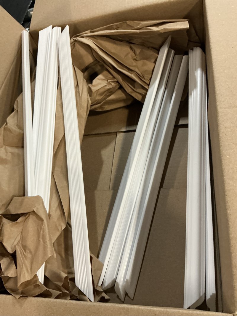 Condition photo showing Good Condition for wall molding 3 pack, 20 x 20 in wainscoting panels kit, lightweight paintable polystyrene, easy to install, waterproof accent wall trim for interior décor living room, bedroom, home, white 20 x 20in 3