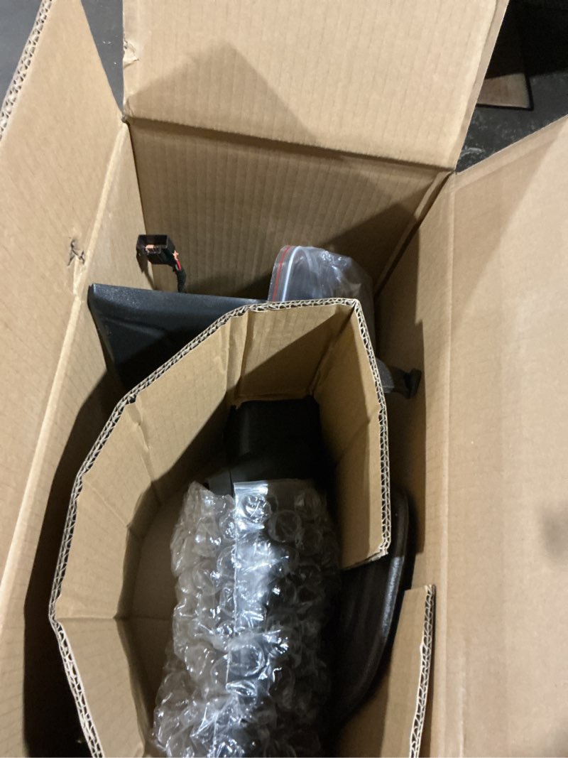 Condition photo showing Good Condition for Passenger Side Towing Mirrors Compatible with 2004-2014 Ford F150 with Power Heated,Turn Signal,And Puddle Light(With Reflective Strip)(Right)