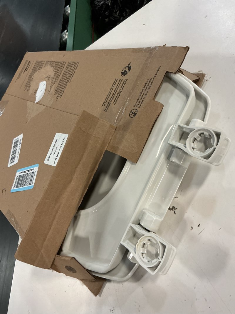 Condition photo showing Good Condition for bemis 7300slec slow close toilet seat, easy clean hinges and durable plastic seat, made in usa, elongated, white