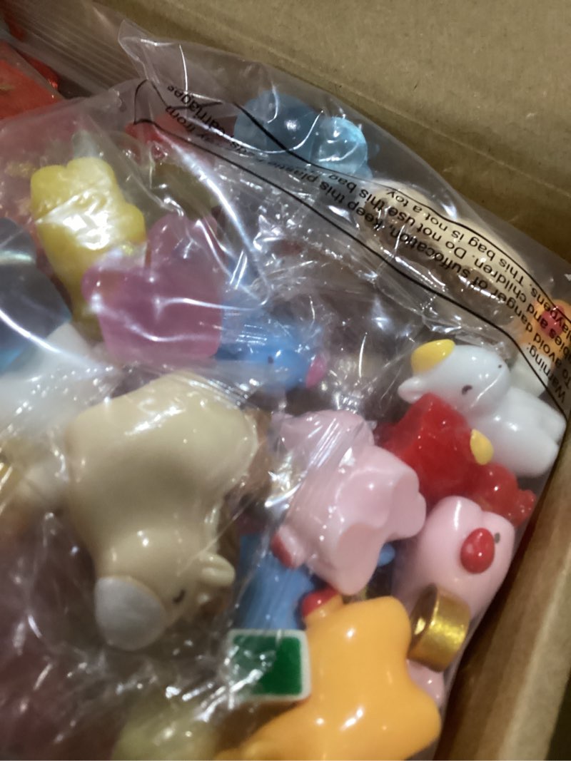 Condition photo showing Good Condition for 24 Pcs 2026 Chinese New Year Horse Figurines Chinese Zodiac Ornaments Mini Resin Horse Statue 2026 Year of The Horse Decorations for Car Dashboard Office Tabletop Lunar New Year Collection Gift