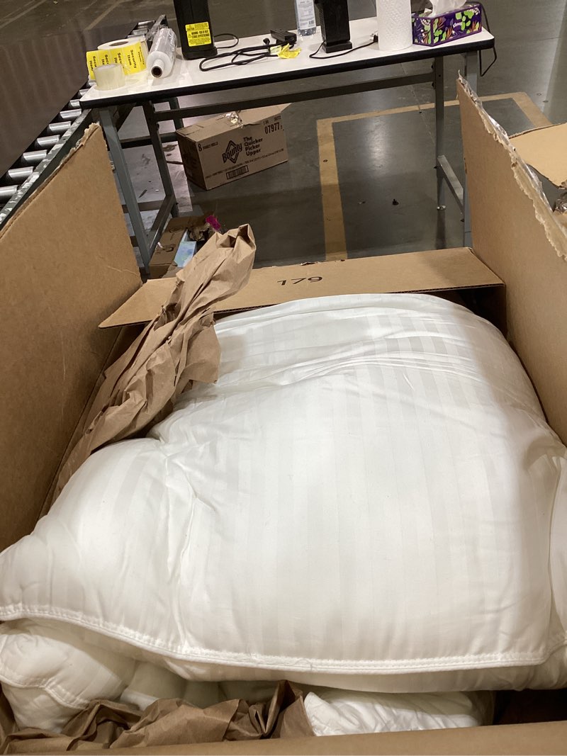Condition photo showing As Is for Beckham Hotel Collection Bed Pillows Standard/Queen Size Set of 2 - Original Soft Down Alternative Pillow for Sleeping - Soft Support for Back, Stomach or Side Sleepers Queen / Standard White