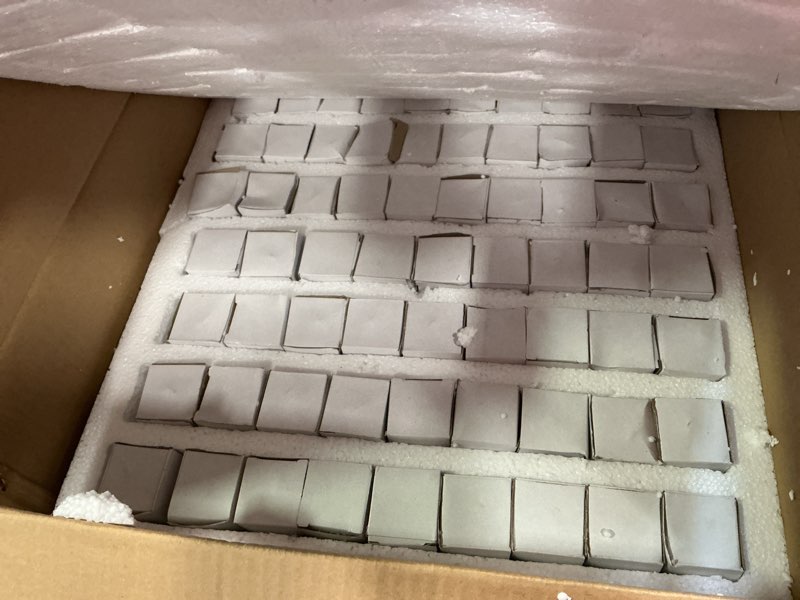 https://lotting-media.assets.bidfta.com/lotting_aaa36cef-92f9-47da-b6c0-0daadd510d72
