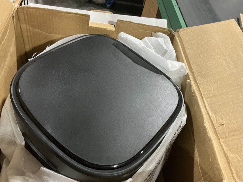 Condition photo showing Good Condition for Chefman Air Fryer – 6 QT Compact Airfryer for Quick & Easy Meals in Minutes, Features Hi-Fry Technology for Extra Crisp, Touchscreen Controls with 4 Presets, Nonstick & Dishwasher Safe Basket - Black Black 6 Quart