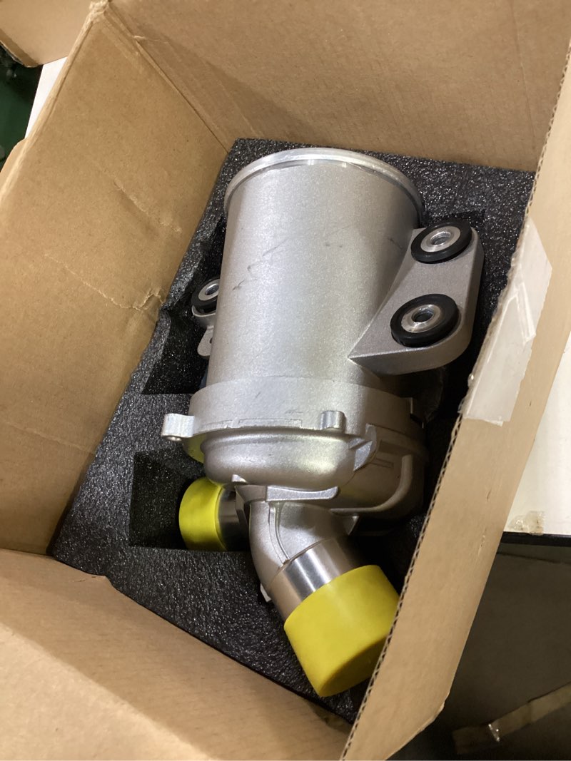 Condition photo showing Good Condition for dasbecan engine electric water pump compatible with 2013-2020 ford fusion lincoln mkz l4 2.0l 2013-2018 c-max replace a0508a0007 ds7z-8c419-d ds7e-8c419-ba