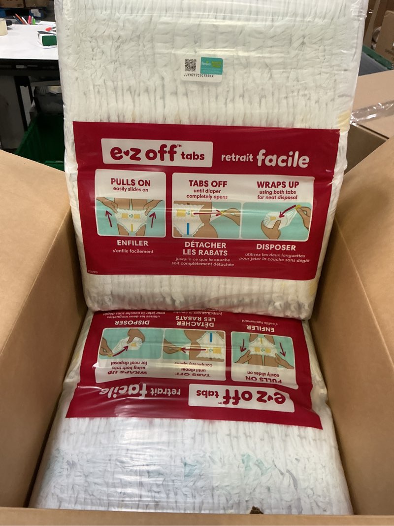 Condition photo showing New/Like New for pampers diapers - swaddlers 360° - size 3, 156 count, up to 100% leakproof comfy dry fit, designed for easy changes, pull on baby diaper (packaging may vary) size 3 156