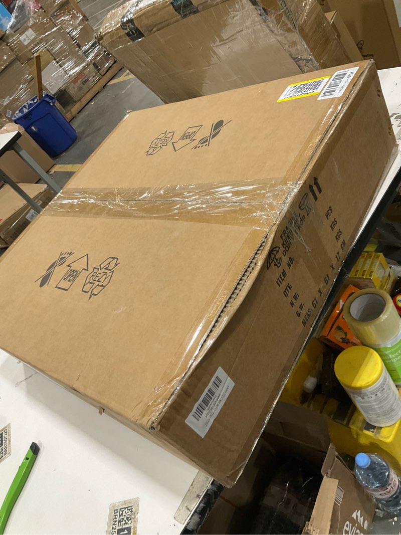 Condition photo showing Good Condition for Light fixture 