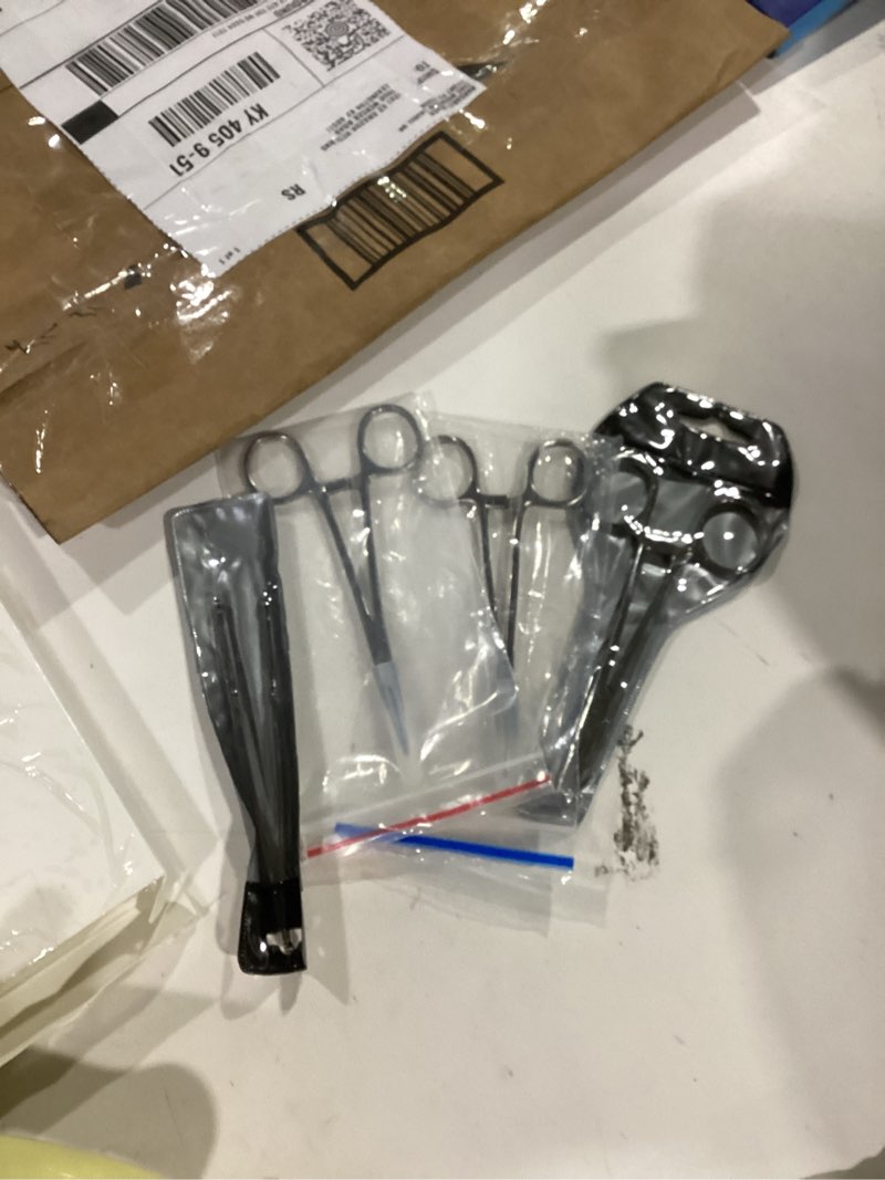 Condition photo showing New/Like New for 4 Pcs Piercing Ball Grabber Tool 3mm Piercing Barbell Clamps Tool for Changing Jewelry Stainless Steel Forceps Locking Tweezers Clamps Kit for Nose Ear Lip Tongue Ball Screw Removal (Extended)