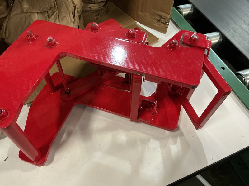 Condition photo showing Good Condition for Portable Wall Jack, 1000lbs Heavy Duty Casting Iron Wall Jack for Framing Lifting Beam, Use with 1-1/2 X 3-1/2 in Fir Poles Or 1 inch Od Steel Pipe