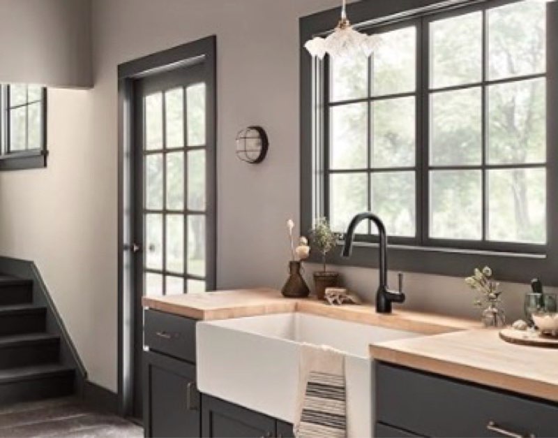 Allen + roth Bryton Matte Black 1-Handle Deck-Mount Pull-Down Handle Kitchen Faucet (Deck Plate Included)