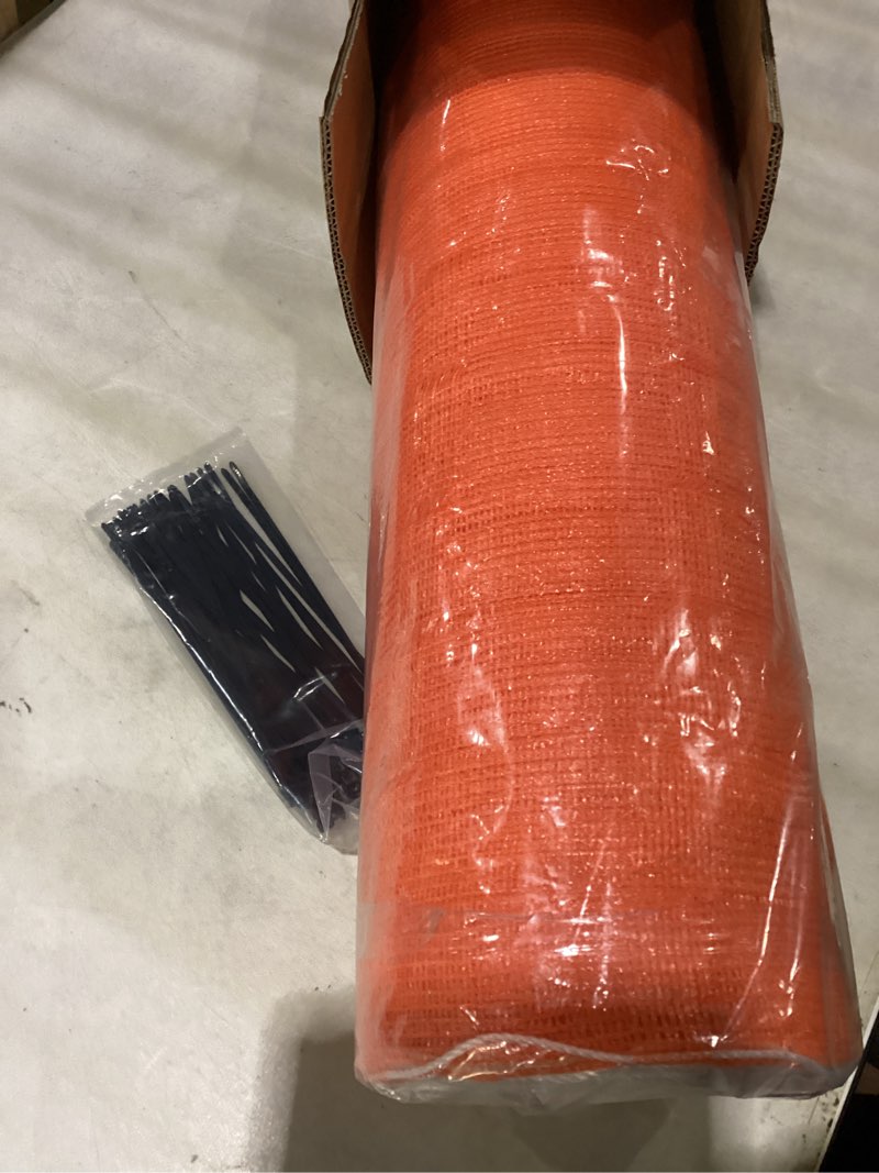 Condition photo showing Good Condition for 4'x100' safety fence, orange plastic mesh roll, temporary construction fence for construction isolation, snow fencing, driveway marking, crowd control, and high-visibility warning