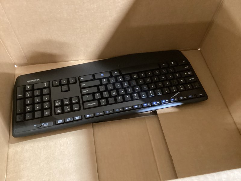 Logitech K345 Wireless Keyboard - Full-Sized Keyboard with Palm Rest, 2.4 GHz Wireless USB Receiver 