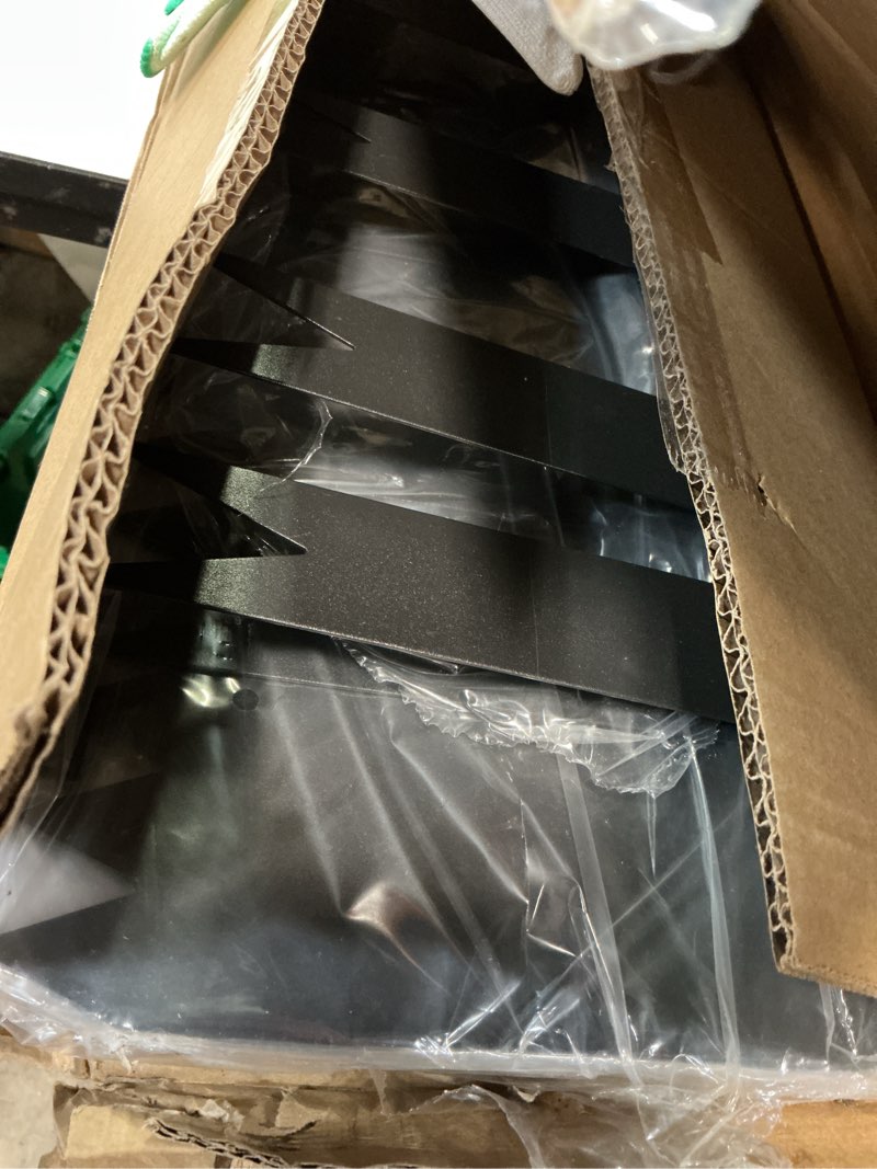 Condition photo showing Good Condition for 6pcs 8 inch steel landscape edging kit - 40" l x 8" h each (20ft total) galvanized steel edge for lawn yard- no-dig hammer-in heavy duty metal edging border with 6 clips