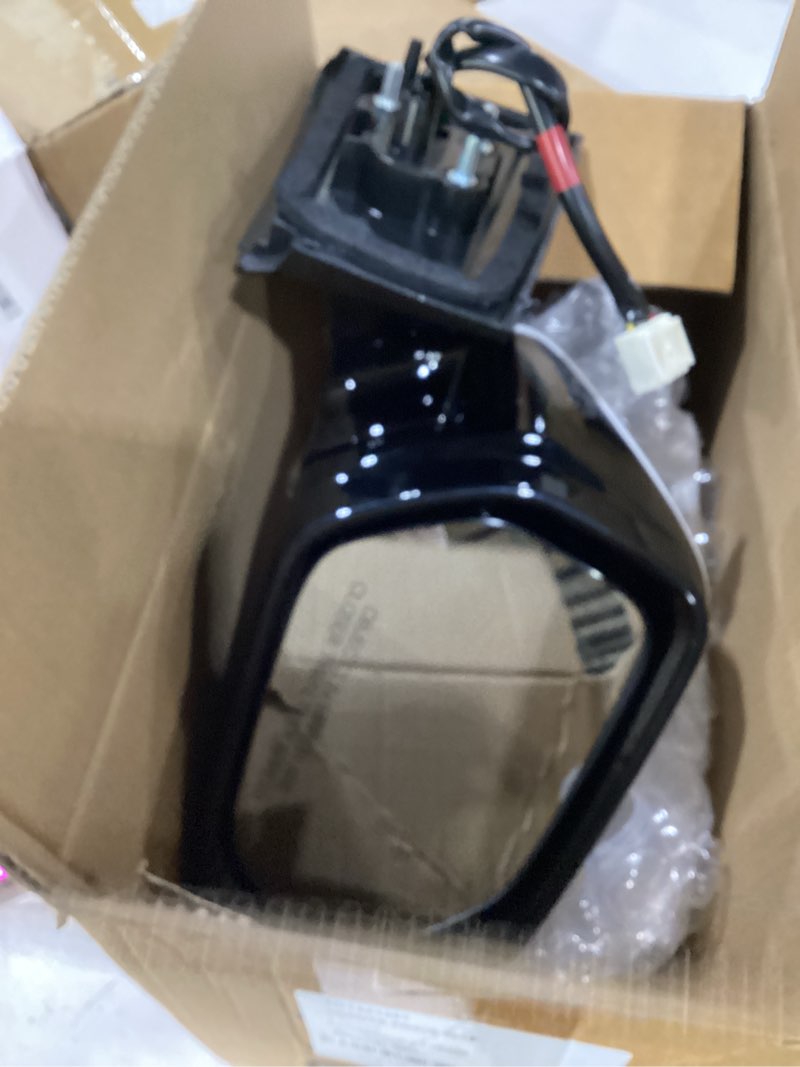 Condition photo showing Good Condition for side mirror right passenger side car door mirror for toyota prius 2016-2024,power | heat | to1321357 | blind spot monitor,white(rh)- 6 wires white right passenger side?rh?