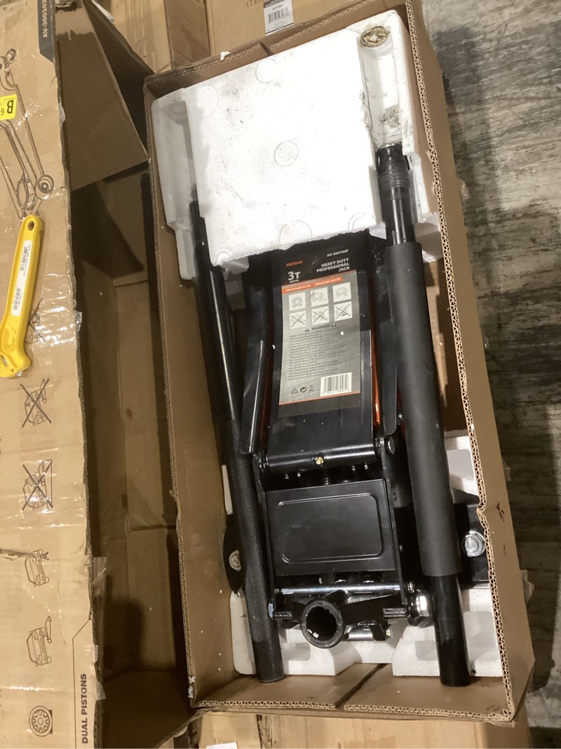 Condition photo showing Good Condition for av steel low profile floor jack 3 ton (6600 lbs), heavy duty hydraulic jack for car, heavy-duty floor jack with dual pistons quick lift pump, car floor jack with lifting range 3-1/8'' to 19-7/8''