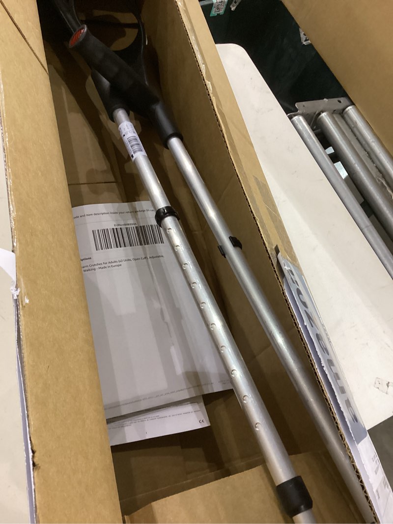 Forearm crutches