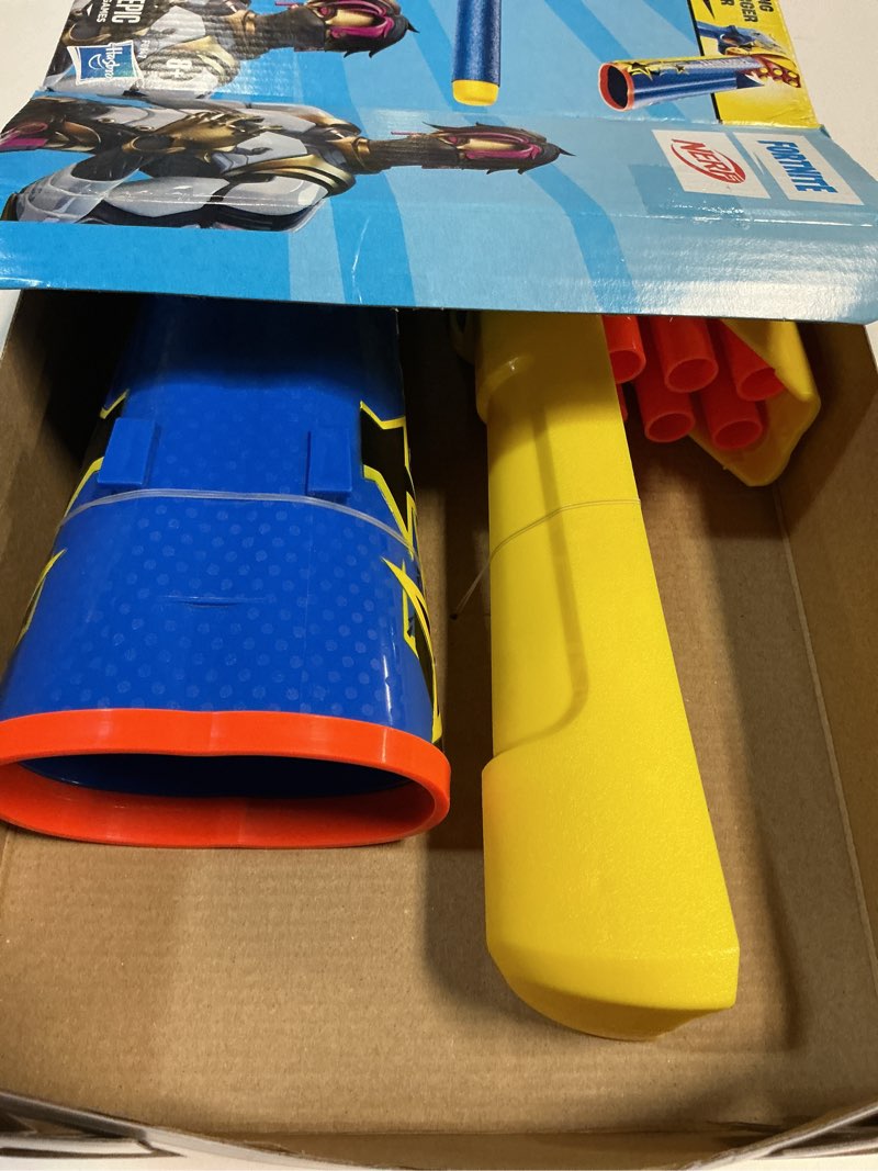 Condition photo showing Good Condition for nerf fortnite half tone hero blaster, bonus code to unlock half tone hero wrap in the game, break open loading, 12 nerf elite darts, fortnite gifts (amazon exclusive)
