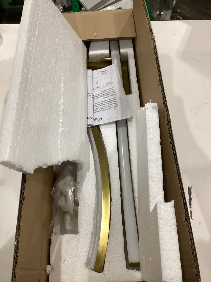 Condition photo showing Good Condition for WOSHITU Gold LED Bathroom Vanity Lights: 31.5 Inch 32W Bathroom Lighting Fixtures Over Mirror 5CCT Dimmable 2700-5000K Vanity Lights Modern Bath Sconces Wall Light for Mirror Bedroom Living Room Brushed Gold 31.5 Inch