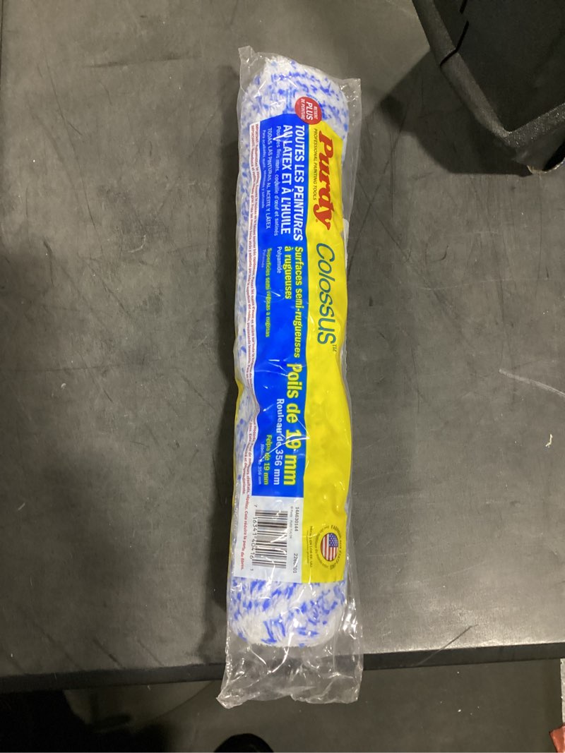 Condition photo showing New/Like New for genuine purdy colossus 14" x 3/4" nap roller cover 14a630144