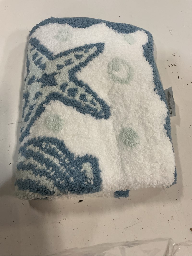 Condition photo showing Good Condition for dunzy coastal beach bath mats for bathroom decor seashells starfish bath rug absorbent soft fluffy non slip washable rug carpets for summer shower bathroom bedroom living room, 16 x 24 inch 16 x 24 inch seashells