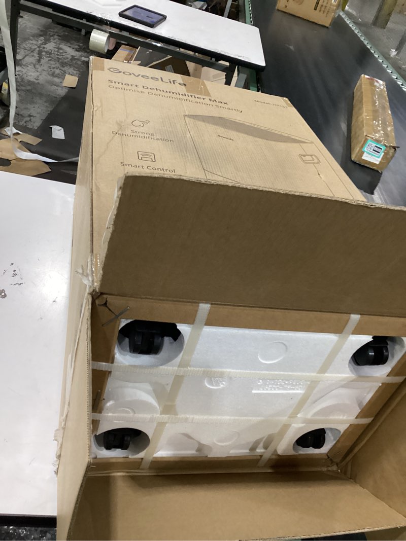 Condition photo showing Good Condition for smart dehumidifier max