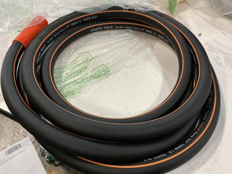 Condition photo showing Good Condition for giraffe tools garden hose 12ft x 3/4", heavy duty water hose, flexible, hybrid lightweight hose, male to female fittings, burst 600 psi 3/4 inch 12 feet