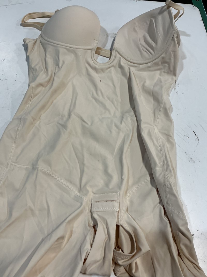 Condition photo showing Good Condition for m slimers backless shapewear tummy control: low back plunge shapewear bodysuit - slimming built-in bra full body shaper woman medium beige