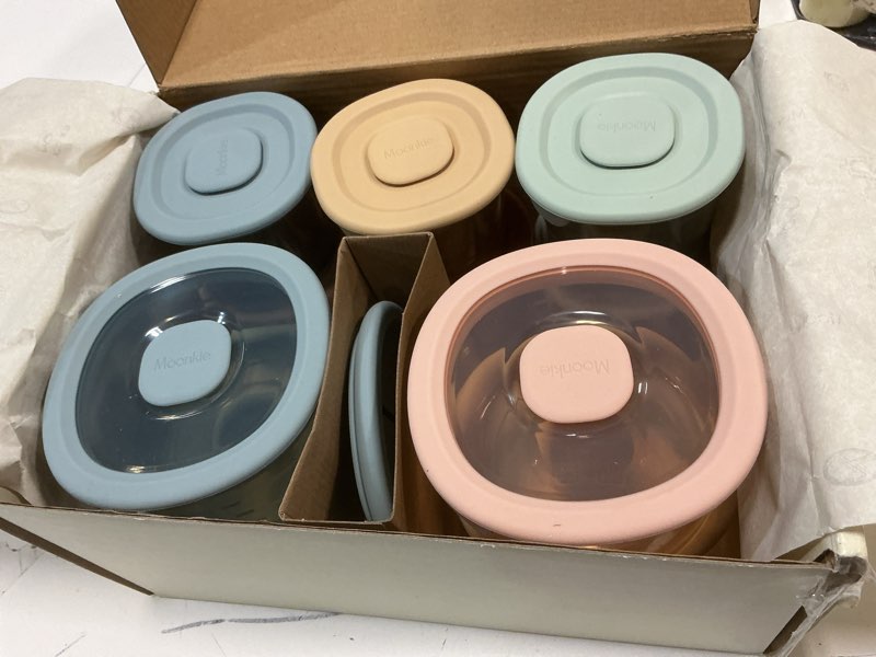 Condition photo showing Good Condition for moonkie silicone baby food containers | 8oz/4 oz baby food storage jars with airtight lids and a snack cup lid | freezer,microwave and dishwasher safe, reusable baby food jars for infant & toddler 6pack 4oz/4pack 8oz
