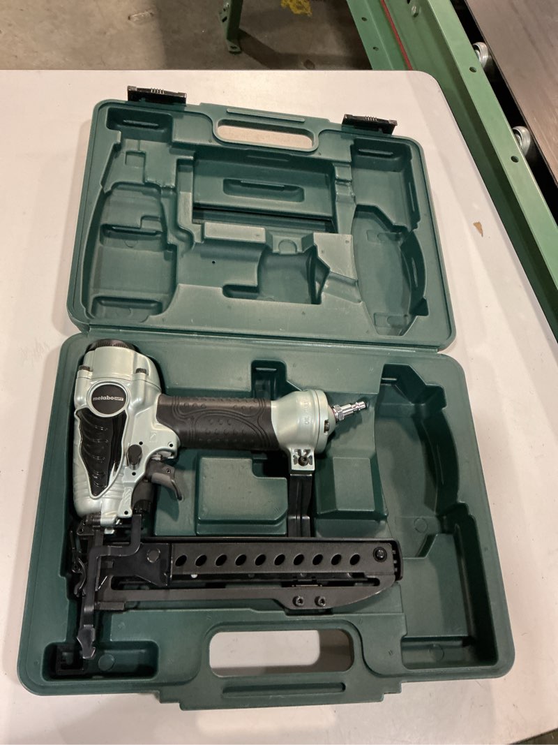 Condition photo showing As Is for metabo hpt 2-in 18 -gauge pneumatic straight brad nailer