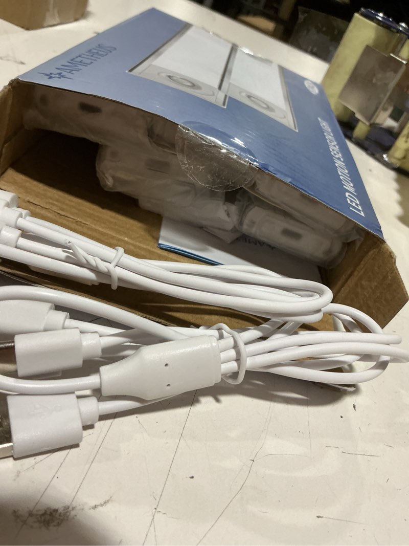 Condition photo showing Good Condition for 6-pack under cabinet lighting wireless, 1800mah rechargeable motion sensor light indoor, magnetic closet lights, dimmable & 3 color temps, under counter lights for kitchen, stairs (8inch) 8inch 6