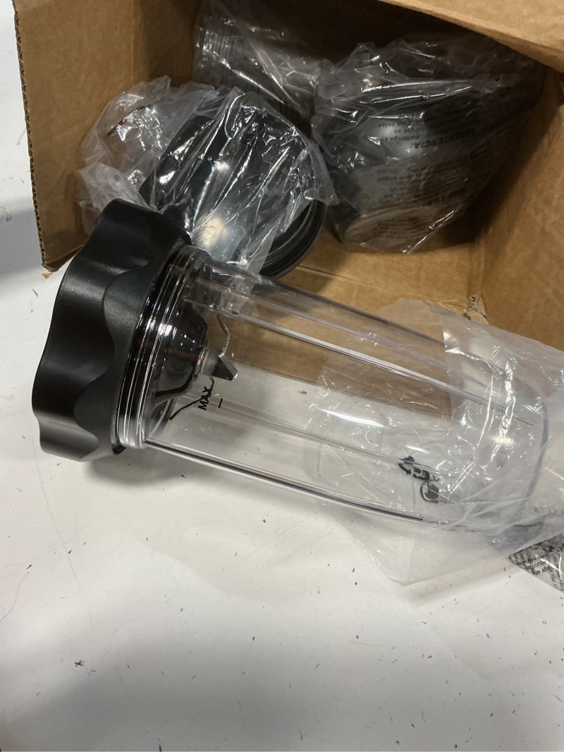 Condition photo showing Good Condition for replacement 32oz cup and 24oz cup with to go lids and twist blade compatible for nutribullet select blender 1200/nutribullet pro 1000 &blender combo not for znbf30400z/znbf30500z
