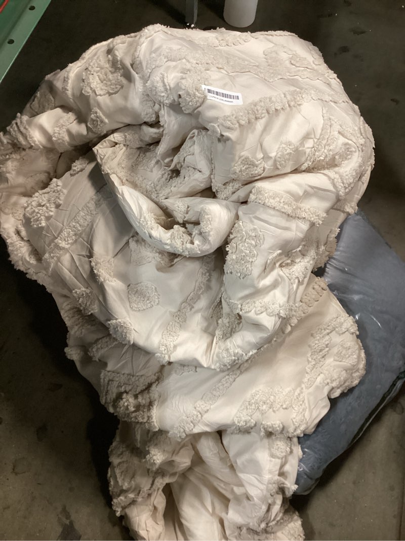 Condition photo showing As Is for Bedsure King Size Comforter Set - Beige Tufted Boho Bed Set, Farmhouse Shabby Chic Embroidery Bedding for All Seasons, 3 Pieces, 1 Soft Jacquard King Comforter and 2 Pillow Shams King 09 - Beige