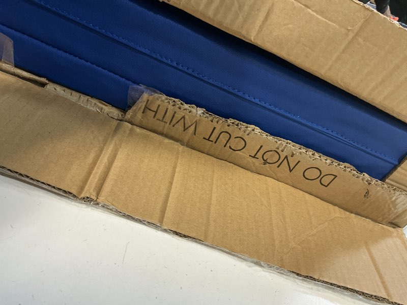 Condition photo showing Good Condition for ProSource Tri-Fold Folding Thick Exercise Mat 6’x2’ with Carrying Handles for MMA, Gymnastics, Stretching, Core Workouts Blue