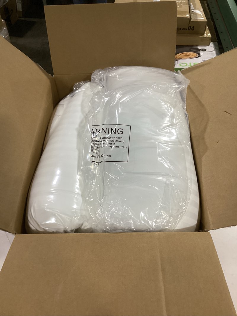 Condition photo showing New/Like New for Beckham Hotel Collection Bed Pillows Standard/Queen Size Set of 2 - Original Soft Down Alternative Pillow for Sleeping - Soft Support for Back, Stomach or Side Sleepers Queen / Standard White