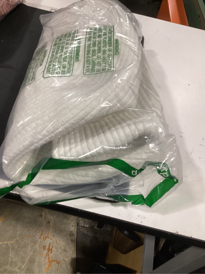 Condition photo showing Good Condition for 65l large storage basket, cotton rope woven blanket basket, toy storage for baby room, living room, white white 19.7"x15.7"x11.8"