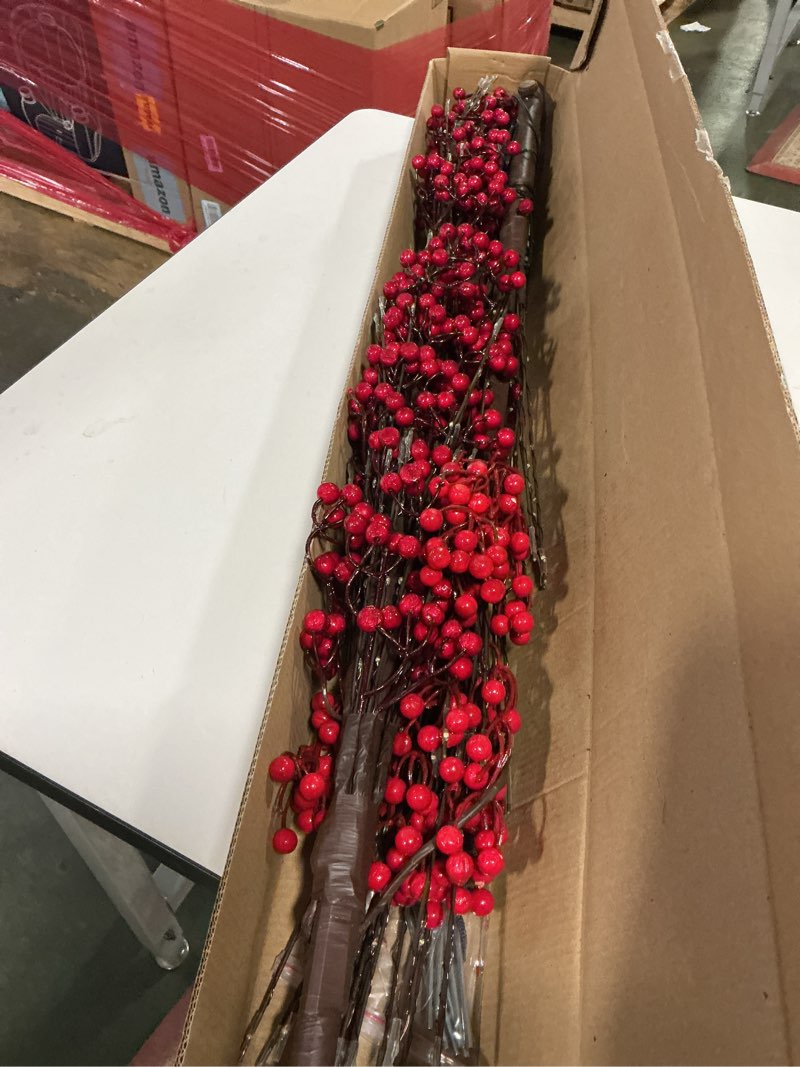 Condition photo showing Good Condition for 5FT Red Berry Tree Light with 518 LED Lights, Artificial Tree IP44 Waterproof Twinkle Light White Christmas Tree for Indoor Outdoor Festival Wedding Party Christmas Decorations (5FT/518LED)