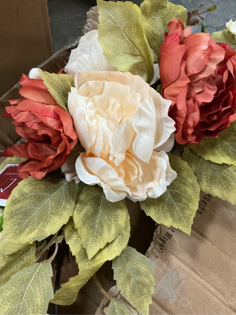 Condition photo showing Good Condition for sm94122 fall harvest wreath