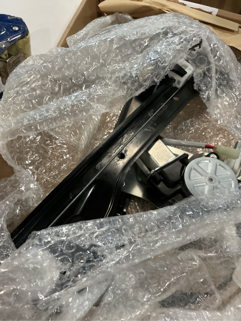 Condition photo showing Good Condition for kax 751-739 power window regulator with motor front left driver side compatible with chevrolet cruze 2012-2015, chevrolet cruze limited 2016 oe# 95382557, 95382561,95382556,95265280,95265273,95226749 front left 751-739