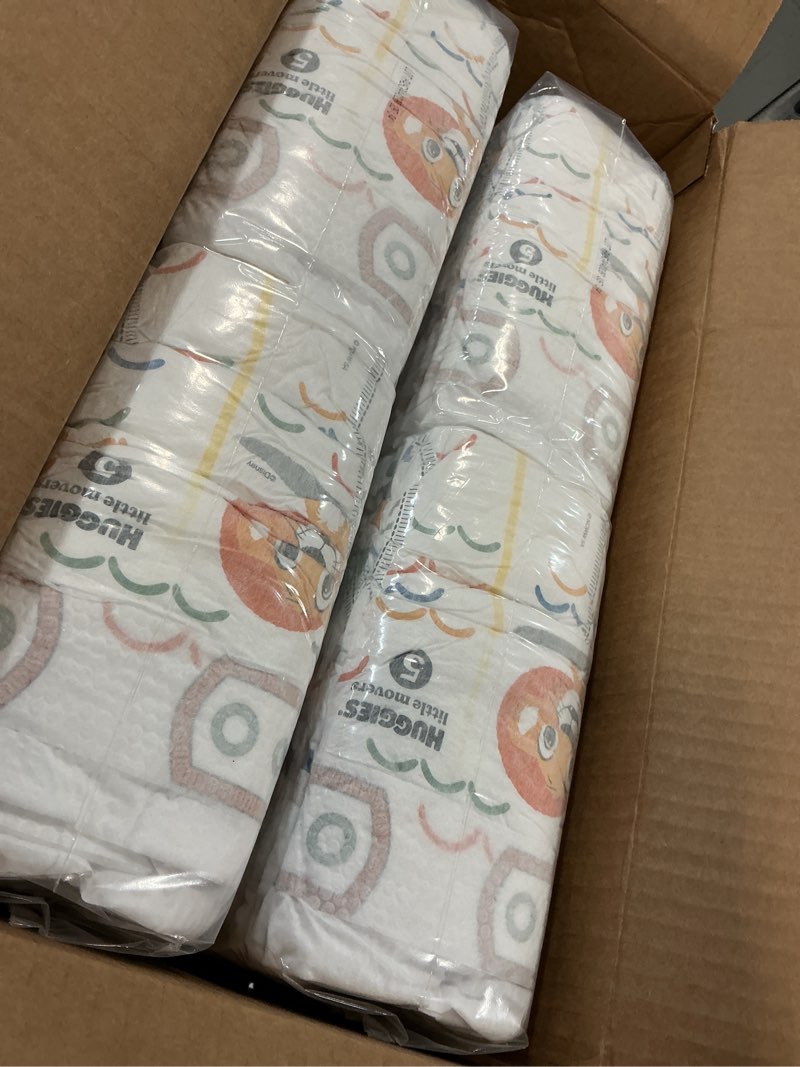 Condition photo showing New/Like New for huggies size 5 diapers, little movers baby diapers, size 5 (27+ lbs), 104 count, packaging may vary size 5 104
