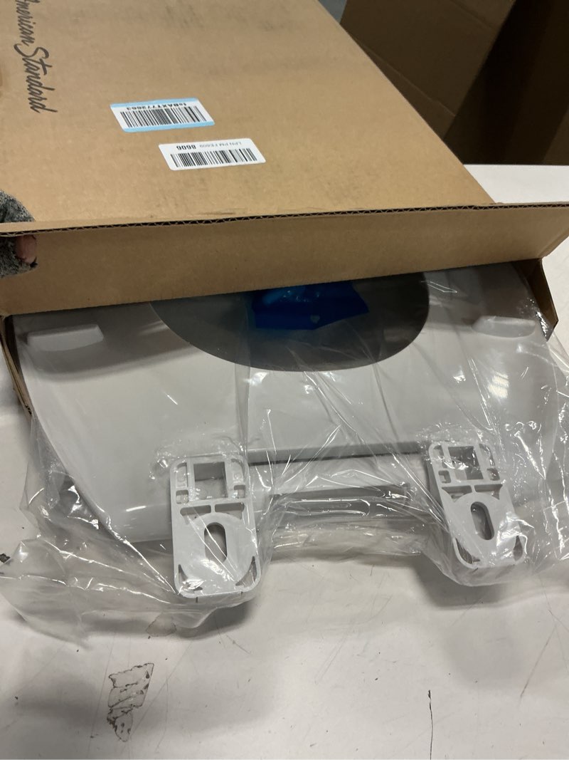Condition photo showing Good Condition for American Standard 5503A00B.020 Transitional Slow-Close Elongated Front Toilet Seat, White