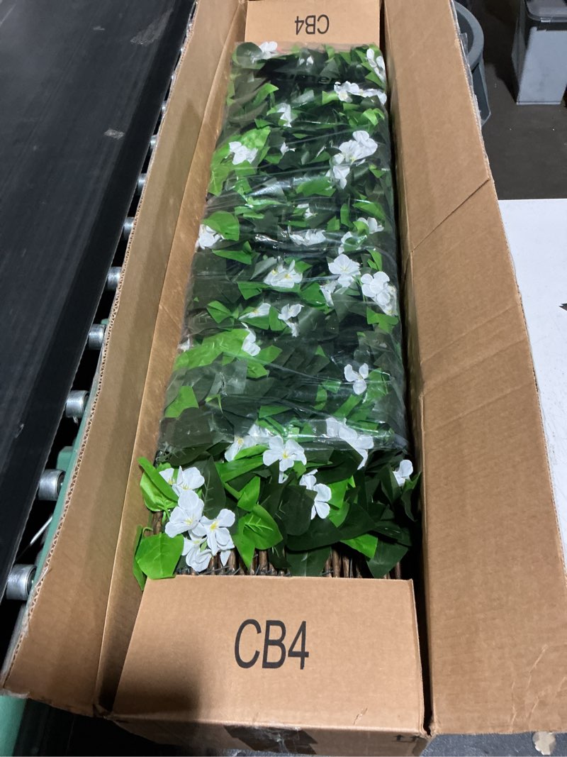 Condition photo showing New/Like New for expandable fence privacy screen for balcony patio outdoor,decorative faux ivy fencing panel,artificial hedges 2 white flower