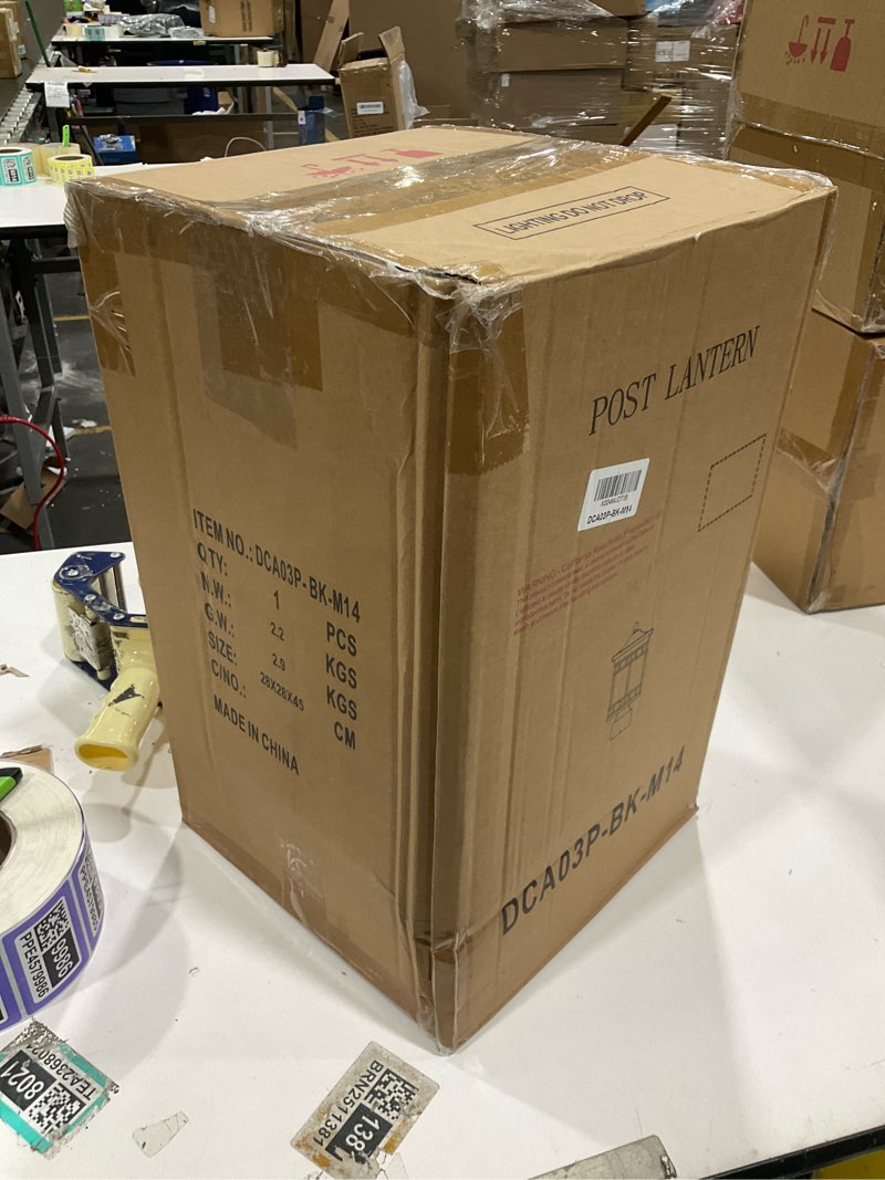 Condition photo showing Good Condition for Post lantern